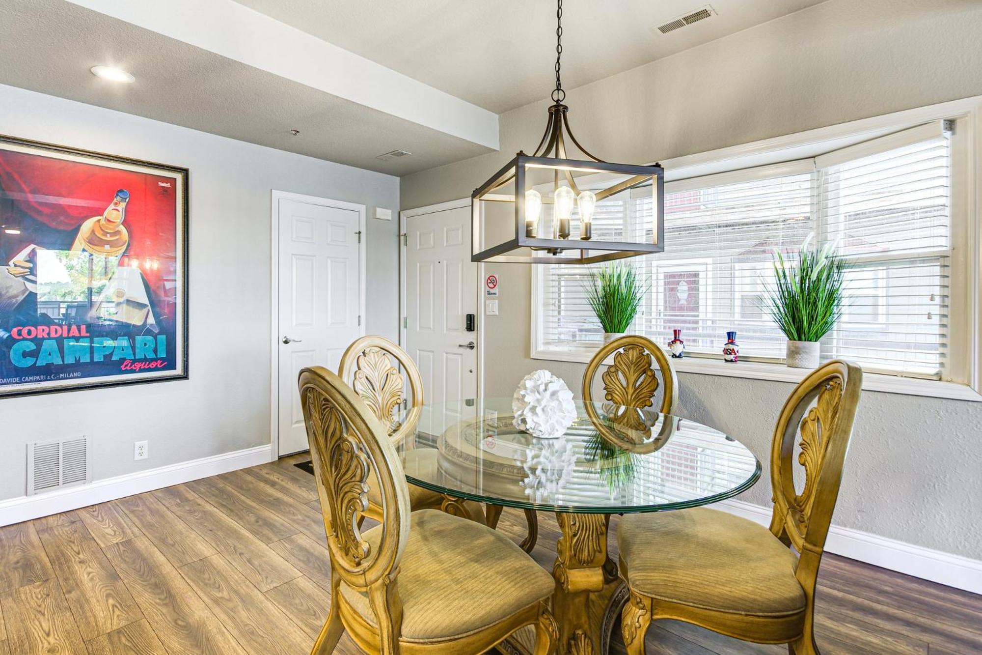 Waterfront Lake Ozark Condo With Deck And Pools Екстериор снимка